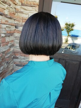 ボブビッシュ 東温店 ストレートミニボブ