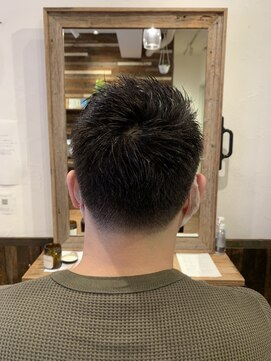 ソリチュード(solitude) 刈り上げメンズショート