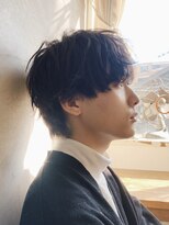 刈り上げを残した、大人マッシュパーマ◎上野