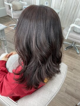 サロンドゥレゴッド(Salon de ReGod) 控えめレッド♪