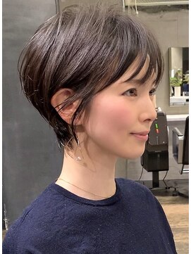ロビー 表参道(ROBBY) ショートヘア/レイヤー/前髪あり/30代・40代