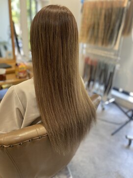 フツーロ 栄(FUTURO) プルエクステ　エクステ　グラデーション