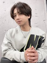 エン(en)&nbsp;センターパートメンズウルフニュアンスパーマメンズパーマ