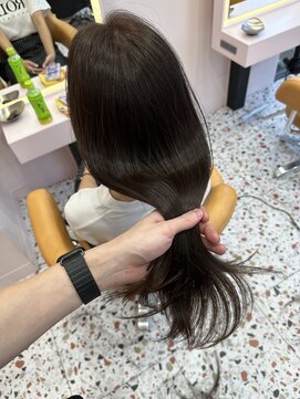 ボタン シブヤ(VOTAN SHIBUYA) 韓国ヘア/顔まわりカット/艶感カラー/透明感カラー