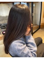 ニーイチイチ(211)&nbsp;暗めカラー/美髪/大人ガーリー/レイヤーカット