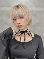 ロンドプロフィール 浦和(Lond profil) イメチェン ボブ 外ハネボブ 美髪 ホワイトブロンド 韓国