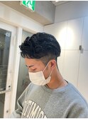 くせ毛風七三アップバング束感短髪ツーブロック