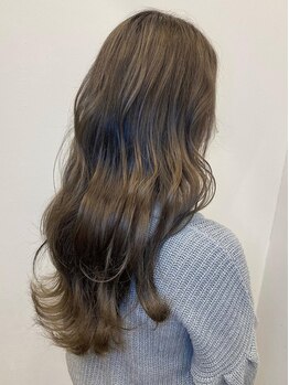 エルニド(ELNIDO)の写真/―キレイがもっと続く―サロン帰りのまとまりの良さやセットのしやすさがお家でも◎扱いやすいスタイルに◇