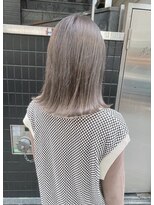 カノイ(KANOI) 切りっぱなしボブディ×グレージュ