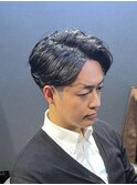 ビジネスツーブロックショート フェザーパーマ かきあげバング