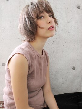 ラリカ(La Rica) 軽さたっぷりマッシュショート