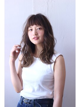 ブラウヘアアンドケア(care) 色っぽふんわりセミディ