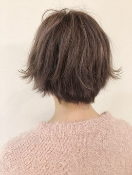 ネオリーブエム(Neolive em;) neolive em ショコラベージュショート☆