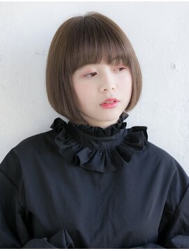 ルティア(Lutia) まとまるボブがお手入れ楽ちん！