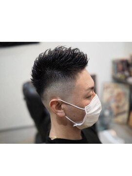 リヴ ヘアワークス(LiVE HAIR WORKS) style