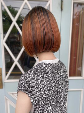 ランダーブルー(LANDER BLUE) 伸びても気になりにくい♪シンプルボブ