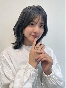 エレン 池袋(ElEn.) 大人かわいい外ハネミディ［エレン池袋］