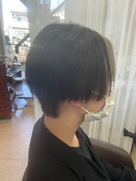 コアフィールフィス(COIFFURE fils) 《見附　今町》メンズ　センターパート