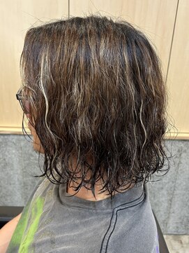 ニアウ 伊勢崎連取店(Niau) メンズマッシュパーマツイストスパイラルパーマ波巻きパーマ