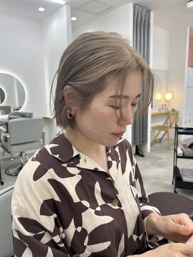 シラフ(SHIRAF) sand beige color