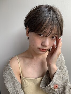 ブラウヘアアンドケア(care) ニュアンスマッシュショート