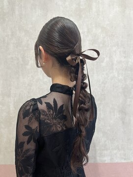 リー 梅田(Lee) リボンを使った編み下ろしアレンジ♪