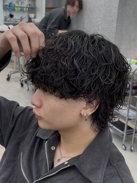 フィフス 栄(fifth) 波巻きスパイラルパーマツイストスパイラルパーマウルフ名古屋栄