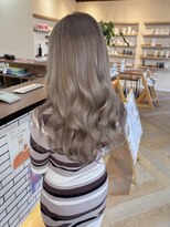 ラフ バイ マグ 南松本(R.A.F. by Mag)&nbsp;透明感◎ミルクティーグレージュ×中明度カラー