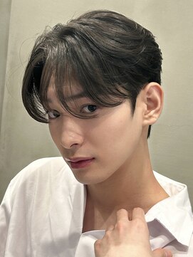 ロンドオム 池袋(Lond Homme) men's/メンズ/フェザーパーマ/黒染め/韓国/ブルーブラック/池袋