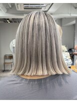 エゴ 池袋(EGO) シャドールーツ/シルバーカラー/ボブカット