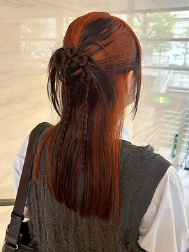 リアン(Lien) 透明感/デザインカラー/オレンジ/ヘアセットアレンジ