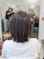 サロン ド ルイス&nbsp;自然にまとまるストレートヘア