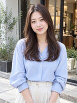 ラナ(LaNA)&nbsp;柔らかな毛流れが重なる艶ブラウンロング