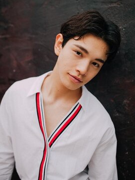 フューズ 曳舟店(Fuse) センター分け爽やかショート