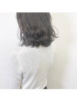 ガーランドウメダ(Garland umeda)&nbsp;リラックスウェーブ＿ミディアム＿000176