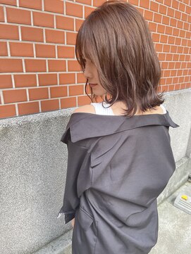 グランドライン(GRAND LINE) GRANDLINE 千崎聖太　内外自在なゆるふわミディアム　ニュアンス