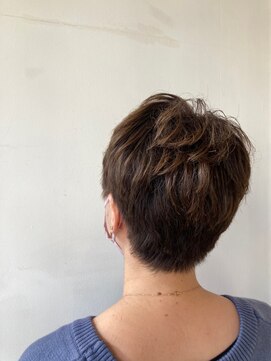 ホットドッグ(Hot Dog) マッシュ/くびれヘア/メルティカラー/プレミアムカラー[平塚]