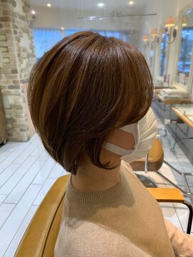 ネオリーブ ジューク 日吉店(Neolive JuQ) 【くびれヘア☆】　大人ショートボブ