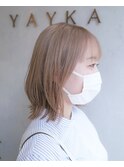 ミルクティーベージュのハイトーンミディアム。