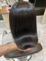 エイム ディクト ヘアー プロデュース(ame D.C.T HAIR PRODUCE) うるうるツヤサラのダナエトリートメント