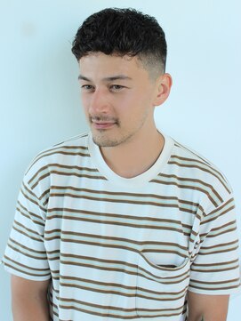 ジジバイワースホワイル(jiji by WORTH WHILE) ネイマール　スペインカール　外国人　サッカー選手　ヘアー