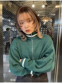 ウルフカット×コントラストカラー