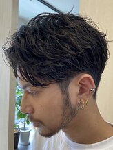 フィフス 渋谷(fifth) アップバングセンターパート7:36:4束感波巻きスパイラルパーマ