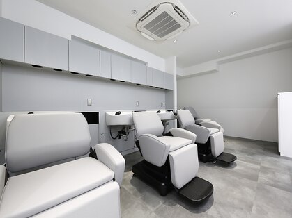 アッシュ 横浜西口店(Ash)の写真