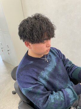 キング 高槻(K!ng) 縮毛矯正髪質改善ハイライトレイヤーカット高槻美容室エクステ