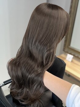 エスユーヘアスタジオ(Su hair studio)の写真/経験豊富な腕利きスタイリストが仕上げるレベルの高いカット◎お任せでも◎毎日のスタイリングが楽にキマる