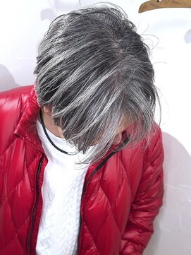 ブレイズヘアー(BLAZEhair) 【イケオジスタイル】脱白髪染めバレイヤージュ×ブリーチ２回