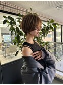 ハイライト白髪ぼかしダブルカラーインナーカラーショートボブ