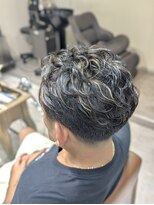 アオ(a-o)&nbsp;ハイライト×パーマ＝かっこいい