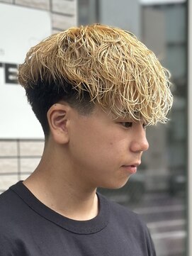 カウンター(COUNTER) メンズマッシュ/ブリーチ×スパイラルパーマ 【¥12500】